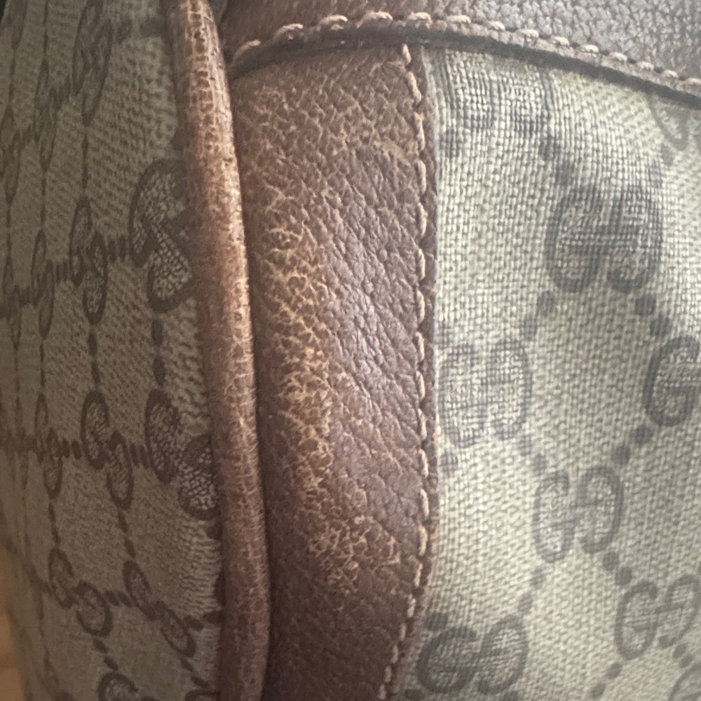Gucci Ophidia Satchel Monogram Bag. Comes with cherry 🍒 charm - Picture 10 of 15